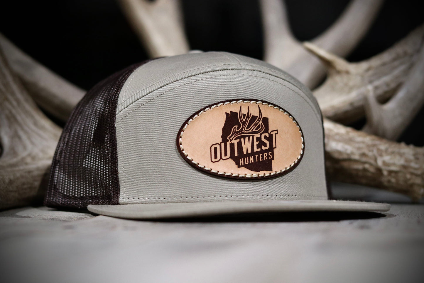 Outwest Hunters 7 panel leather patch hat - Tan/Brown